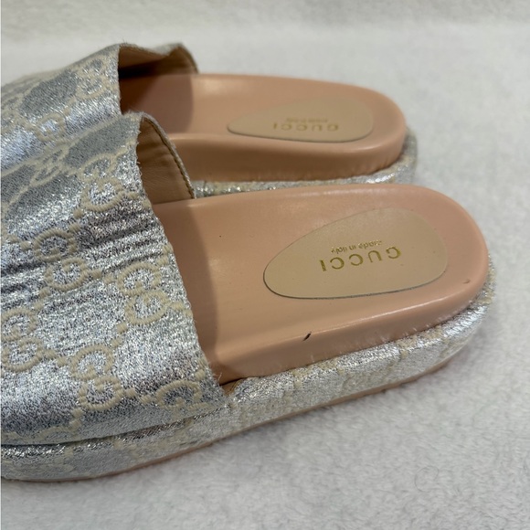 GG Slides - Picture 7 of 10